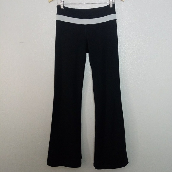 lululemon athletica Pants - LULULEMON Groove Flare Reversible Yoga Pants